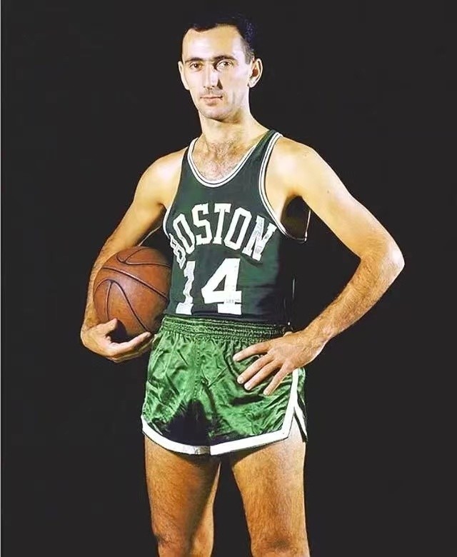 在果岭边的 在果岭边的