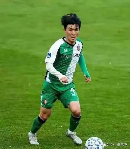 通过紧密的 通过紧密的