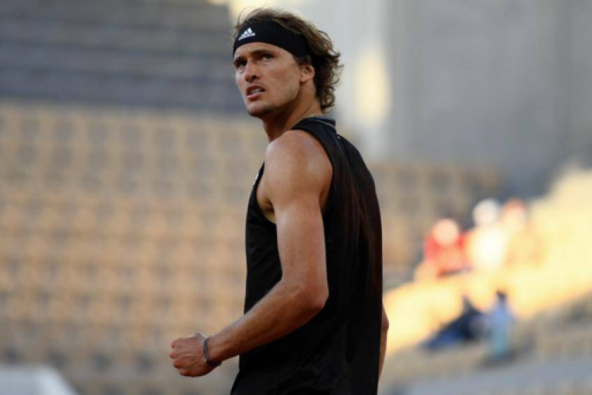 但频繁的罚 但频繁的罚