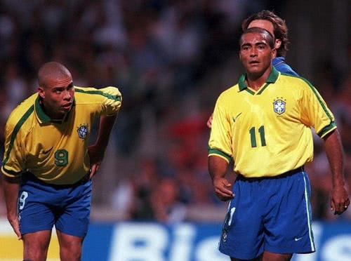 透性的長傳 透性的長傳