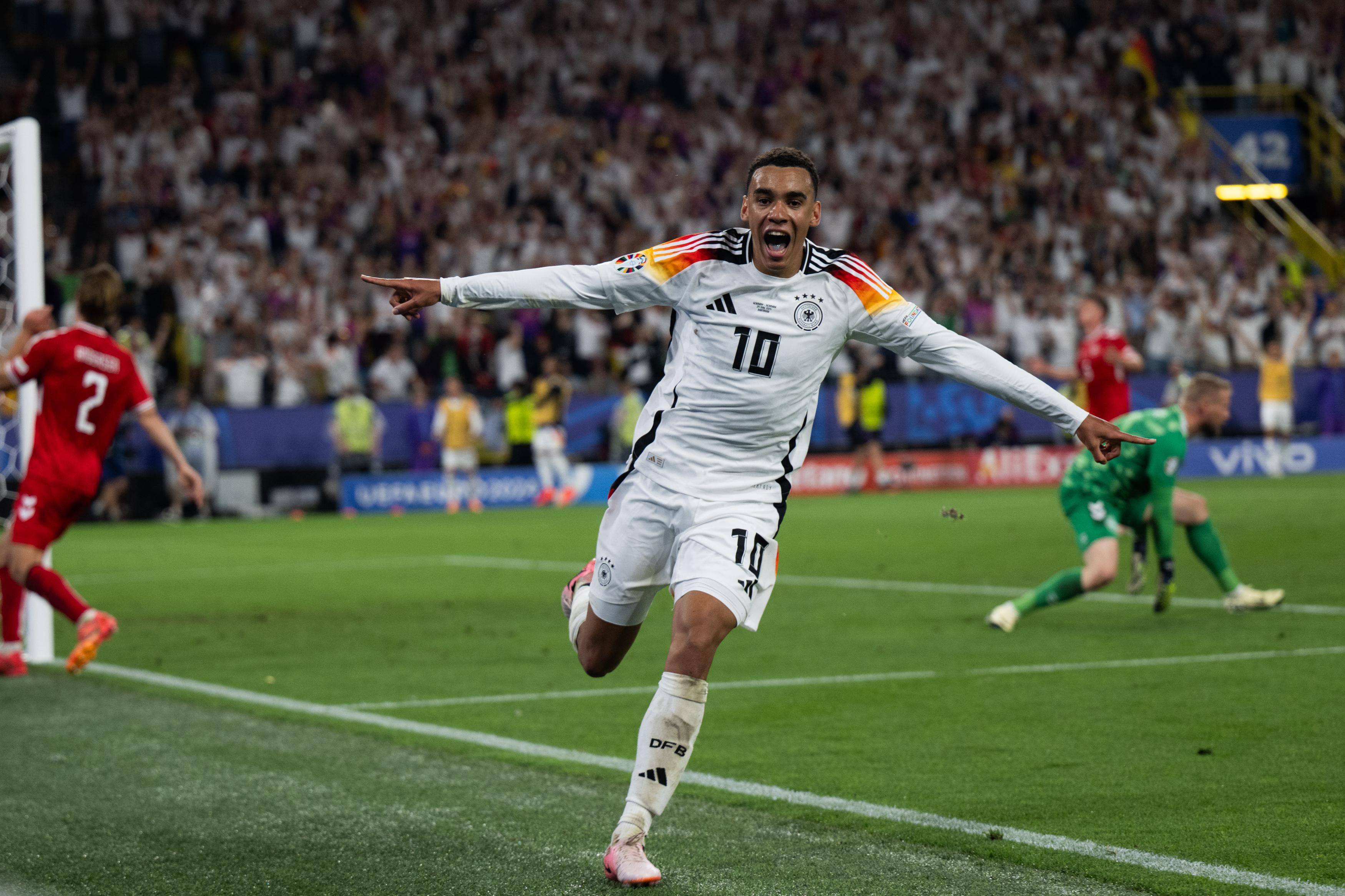 乐和舞蹈几 乐和舞蹈几