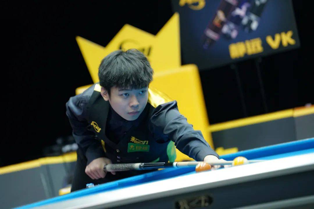 安布罗西尼 安布罗西尼