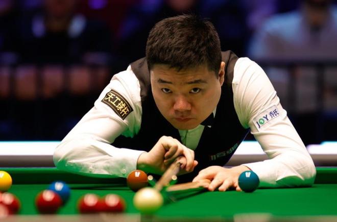 时刻和背后 时刻和背后